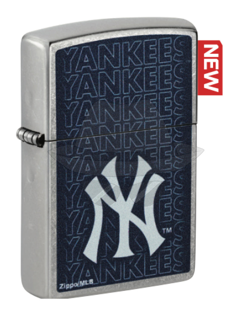 #236 ZIPPO OIL LIGHTER: MLB YANKEE Lighter