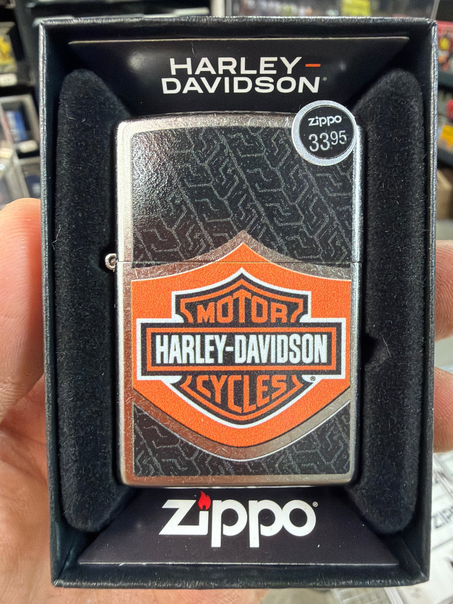 #175 ZIPPO OIL LIGHTER: Harley Davidson